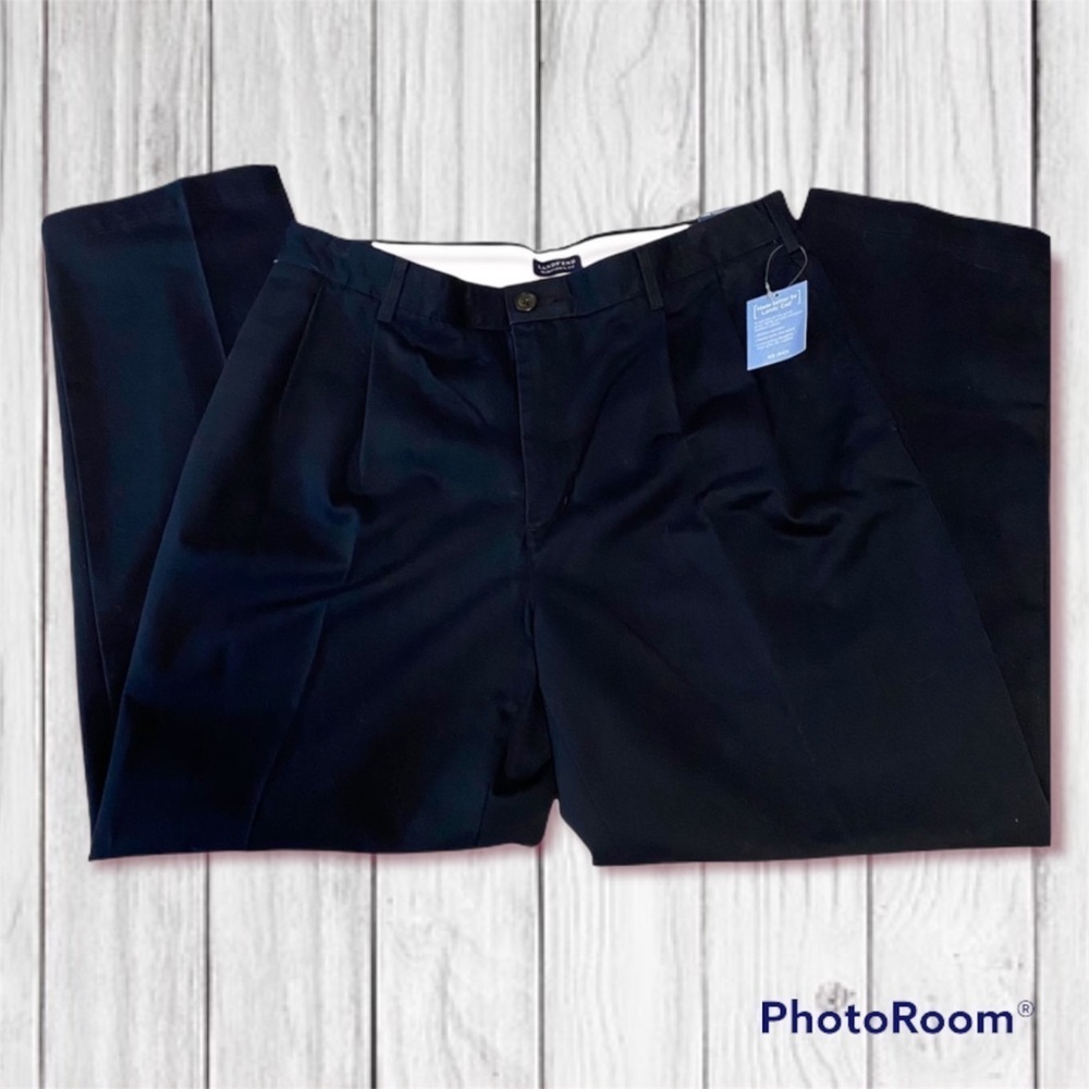 NWT Land's End Black Pleated Traditional Fit Wrinkle Resistant No Iron Pants
